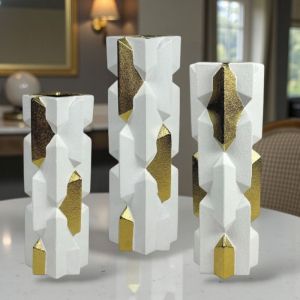 ВАЗА 37см - КЛАСИКА В БЯЛО И ЗЛАТО