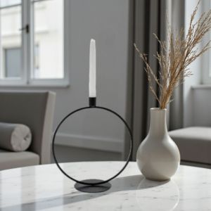 МЕТАЛЕН СВЕЩНИК - КЛАСИЧЕСКО ЧЕРНО