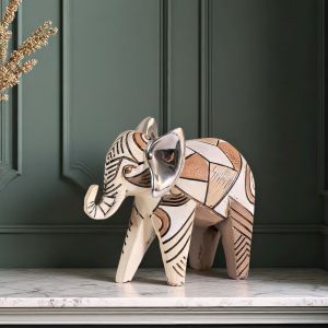 ФИГУРА СЛОН - ПАЧУЪРК ОТ ПЯСЪЧНИ НЮАНСИ