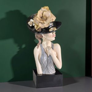 ФИГУРА ЖЕНА - ЗАГАДЪЧНОСТ И СТИЛ