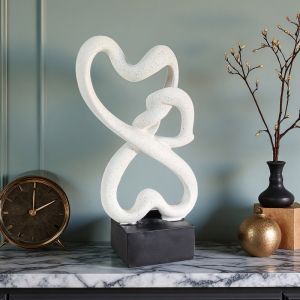 ФИГУРА ПРЕПЛЕТЕНИ СЪРЦА - НИШКИ ОТ НЕЖНОСТ И СТРАСТ