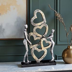 СТАТУЕТКА - ПОДАРИ СЪРЦЕТО СИ