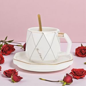 ЕДИНИЧЕН КОМПЛЕКТ ЗА КАФЕ - ЧЕРНО-БЯЛА  СТРАСТ