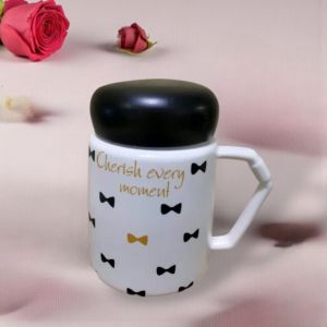 ЧАША С КАПАЧЕ с надпис ДА ЦЕНИМ МОМЕНТА - ЧЕРНО-БЯЛА СТРАСТ