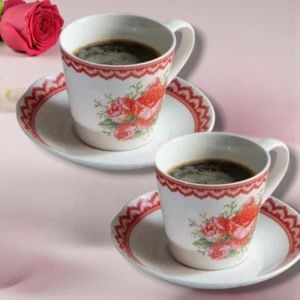 СЕРВИЗ ЗА КАФЕ или ЧАЙ /6чаши + 6чинийки/ - БЪЛГАРСКА БРОДЕРИЯ С РОЗИ