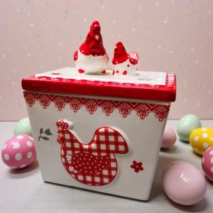 БУРКАН / КУТИЯ С ЧЕРВЕНИ КОКОШКИ - ЧЕРВЕНИ КАРЕТА