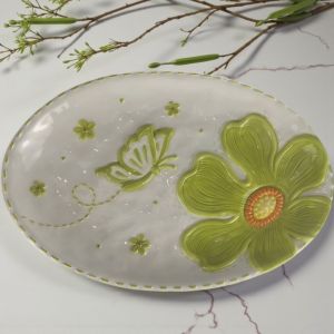 ОВАЛНО ПЛАТО - ЦВЕТЕ И ПЕПЕРУДА