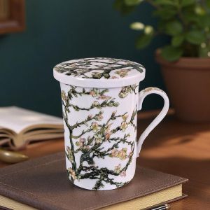 ПОРЦЕЛАНОВА ЧАША ЗА ЗАПАРКА НА ЧАЙ ПО КАРТИНА НА ВАН ГОГ - ЦЪФНАЛИ БАДЕМИ бял фон