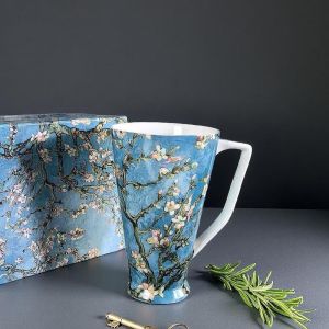 ПОРЦЕЛАНОВА ЧАША ЗА ШРАПЕ / ЧАЙ  500мл ПО КАРТИНА НА ВАН ГОГ - ЦЪФНАЛИ БАДЕМИ син фон