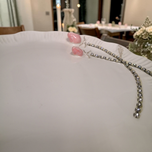 КУПИЧКА НА КРАК - СЪВЪРШЕНСТВО В РОЗОВИ ЛИСТЕНЦА