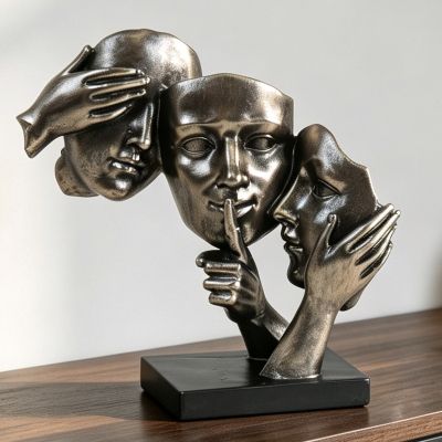 ФИГУРА ЛИЦА  НЕ ЧУХ, НЕ ВИДЯХ, НЕ ГОВОРЯ - ЛИЦАТА НА ЖИВОТА